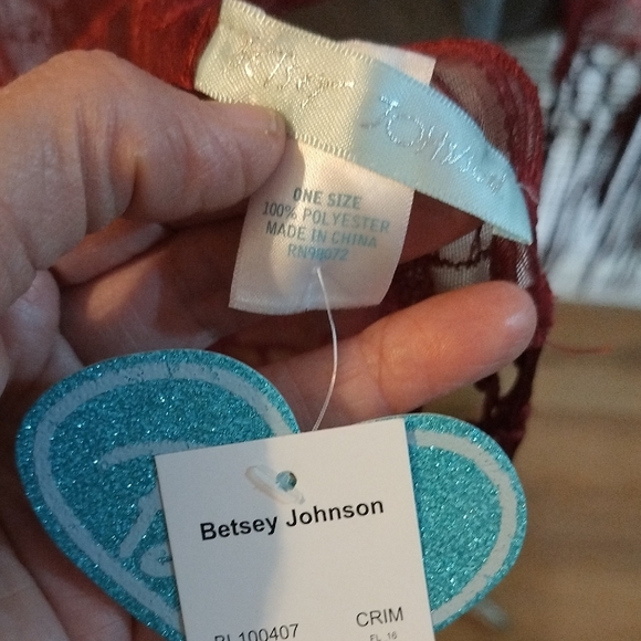 Red Lace Shawl with Fringe - Picture 3 of 6